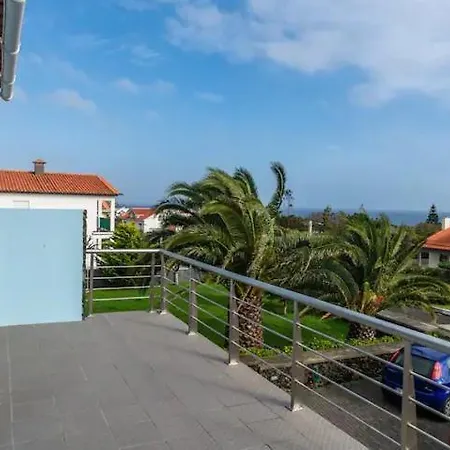 Casa de Férias Porto Martins Relax Flat - Al *